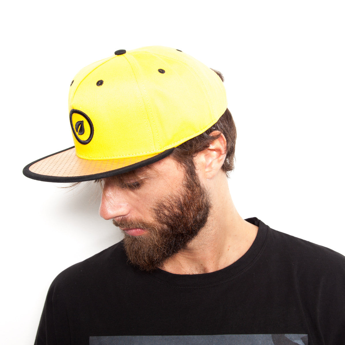 Yellow - Walnut Pois